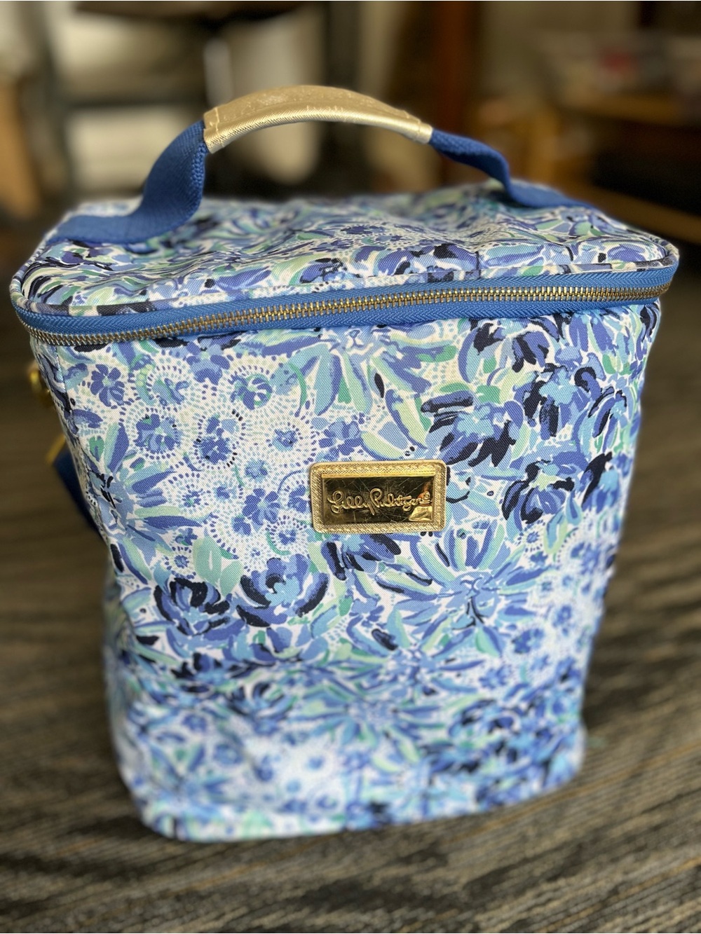 Lilly Pulitzer Insulated Blue Floral Top-Handle Wine Cooler Soft Side Picnic Bag
